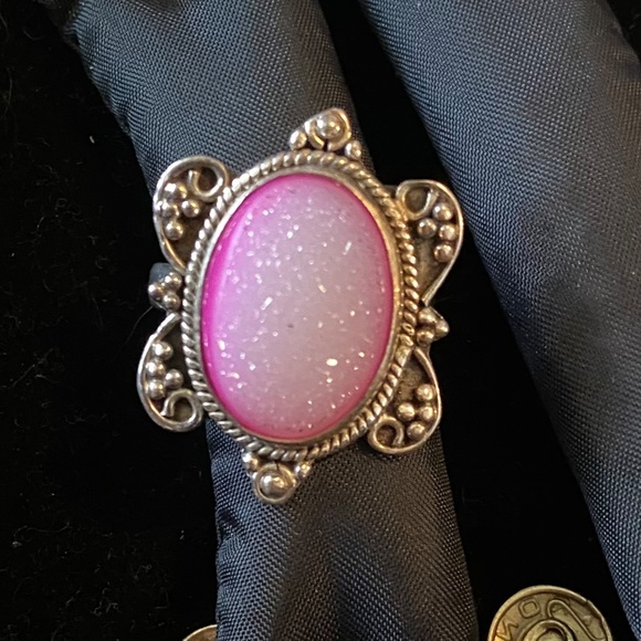Silver pink Druzy ring - Picture 2 of 2